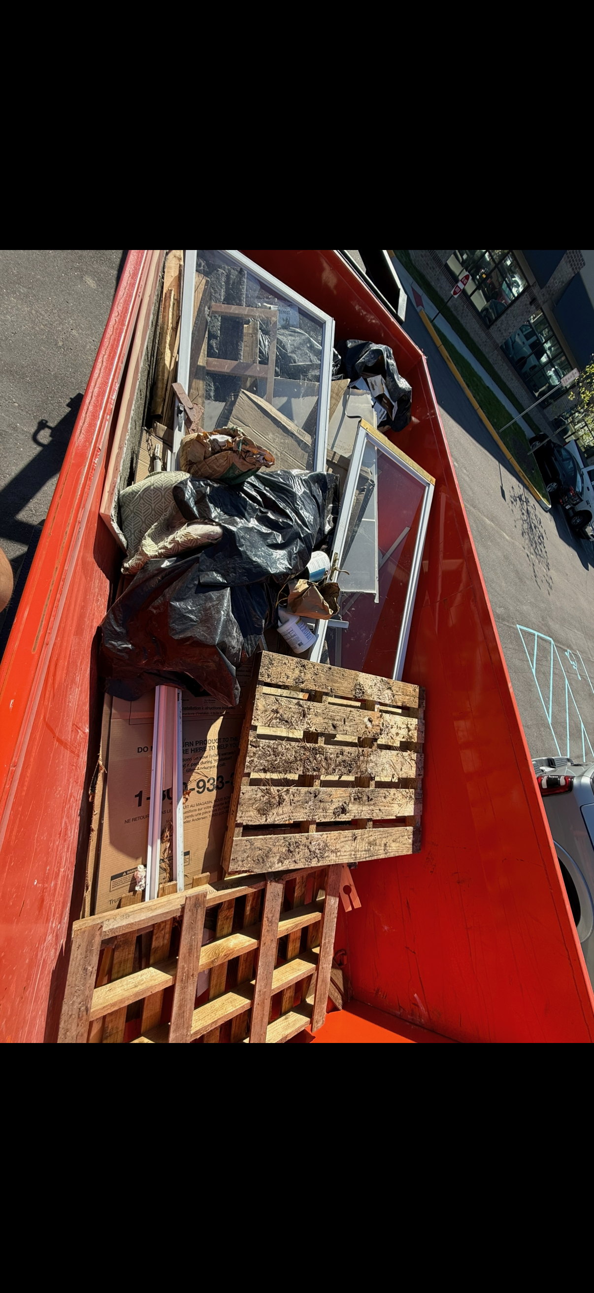 Beach Bins dumpster in action